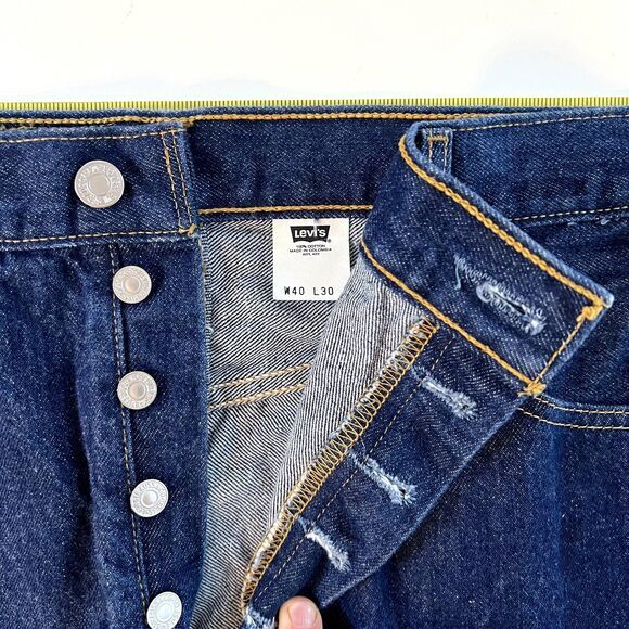 Vintage LEVI'S 501 MADE USA 2002 Dark Wash Denim Jeans Men's W40 L30 - Picture 4 of 15